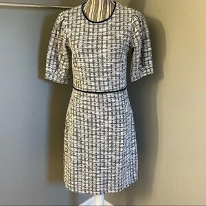 Banana Republic Black and White Business Dress w sleeves- Size 2